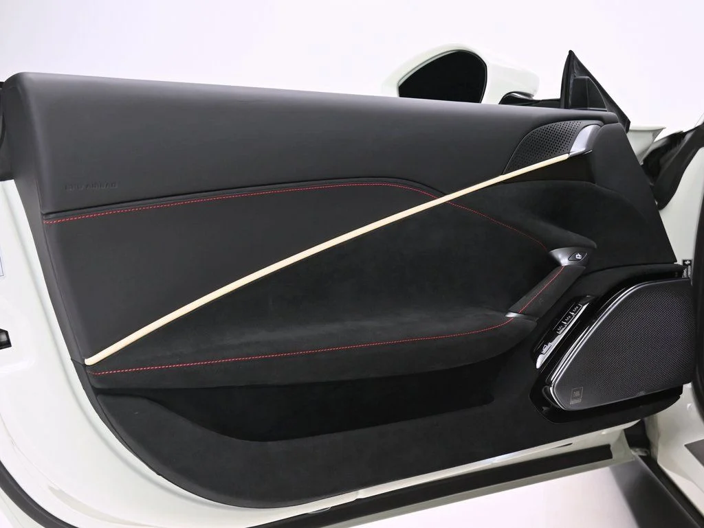 Used 2024 Bianco Avus Ferrari  image 18