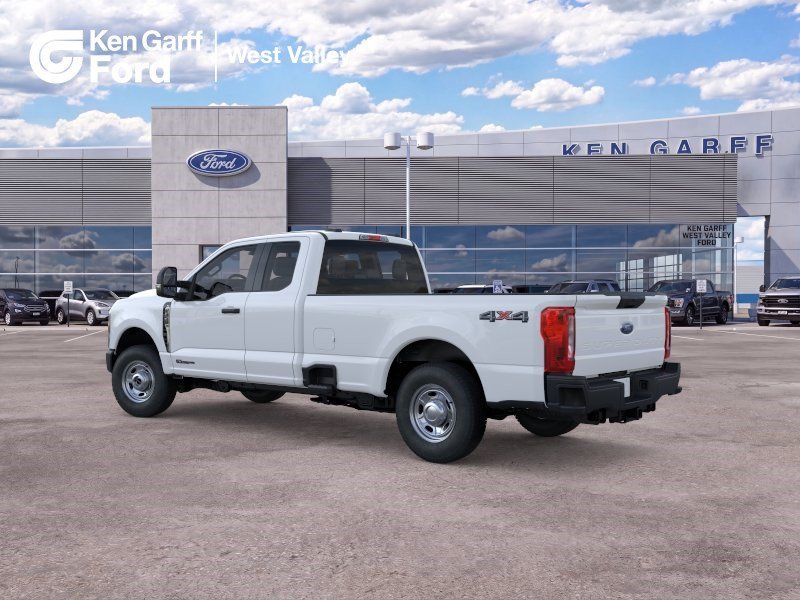 New 2026 Oxford White Ford XL image 4