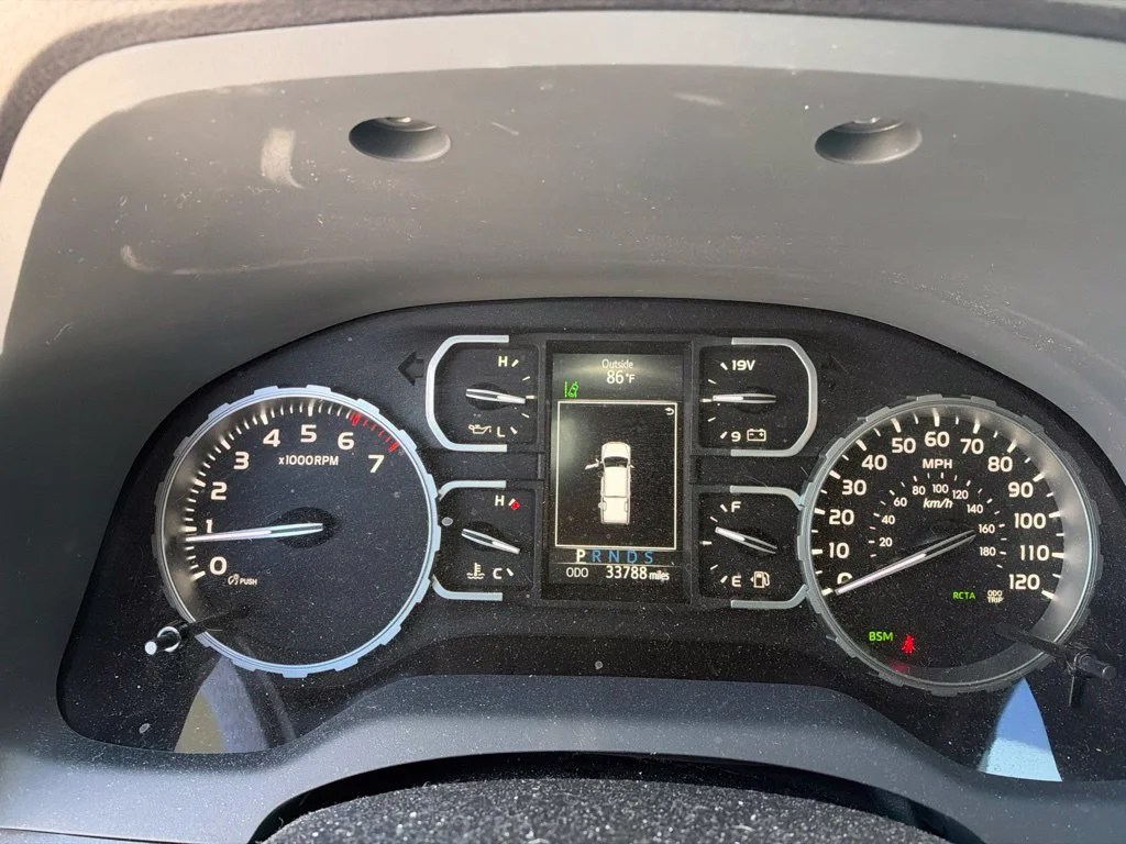 Used 2021 Black Toyota SR5 image 13