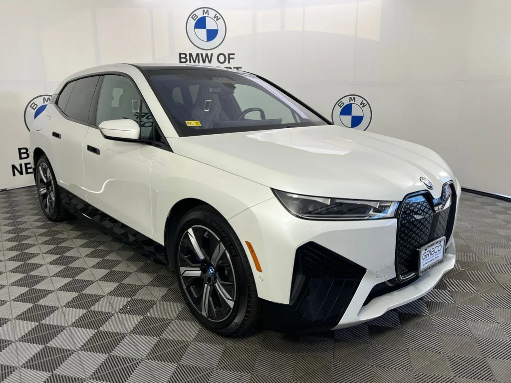 2023 BMW iX Base