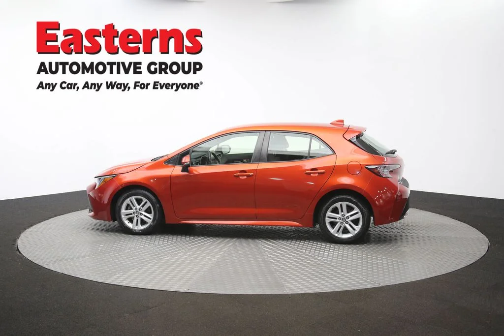 Used 2019 Red Toyota SE image 59