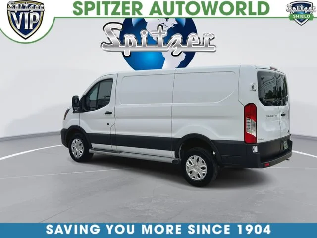 Used 2025 White Ford Base image 7