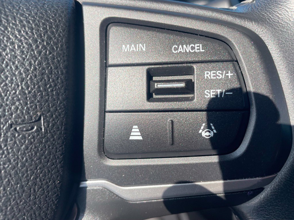Used 2024 White Honda RTL image 9