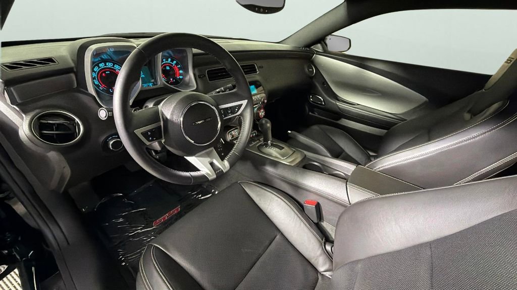 Used 2010 Black Chevrolet 2SS image 18
