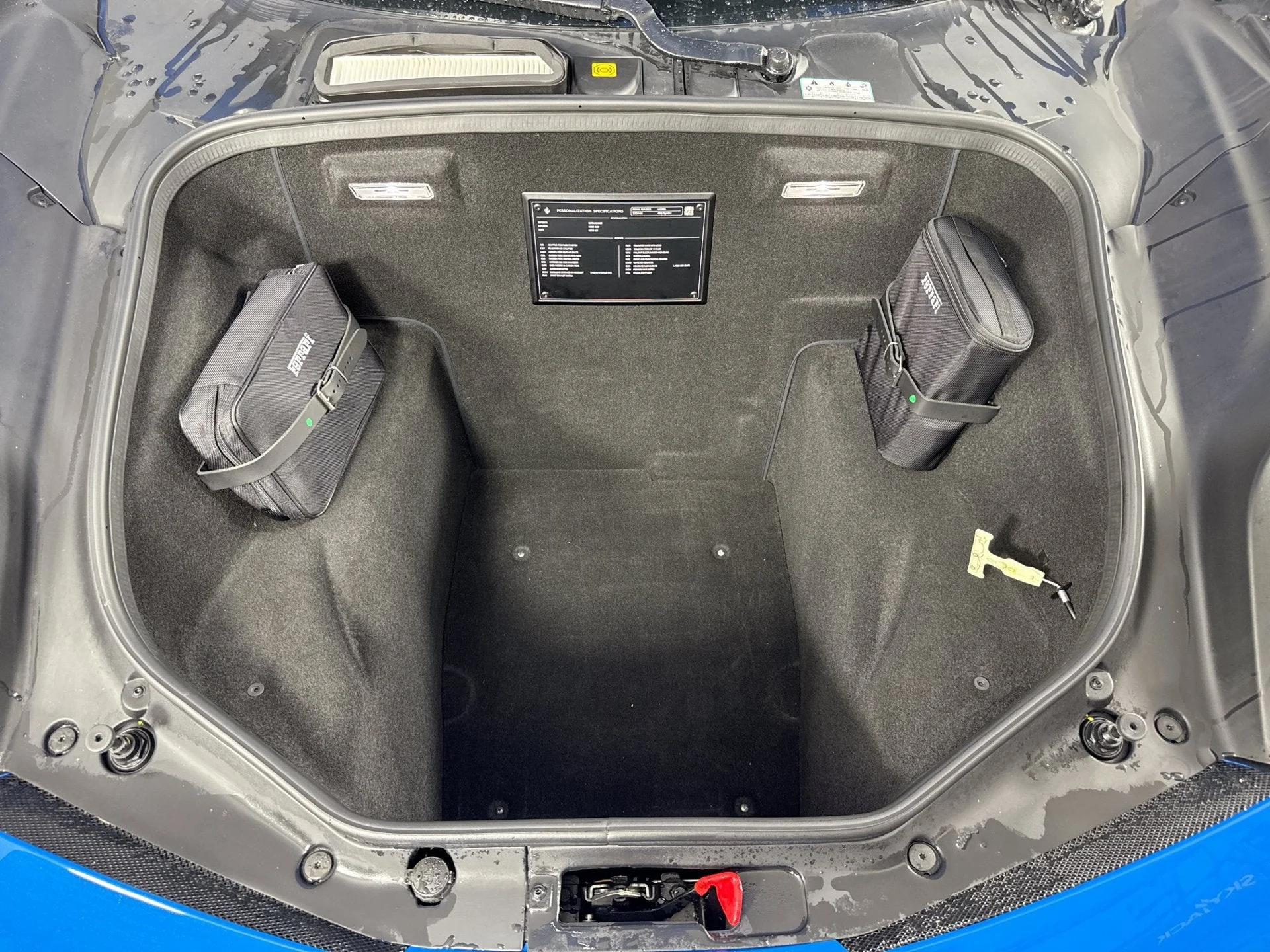 Certified Used 2017 Extra Sample Ferrari Base image 20