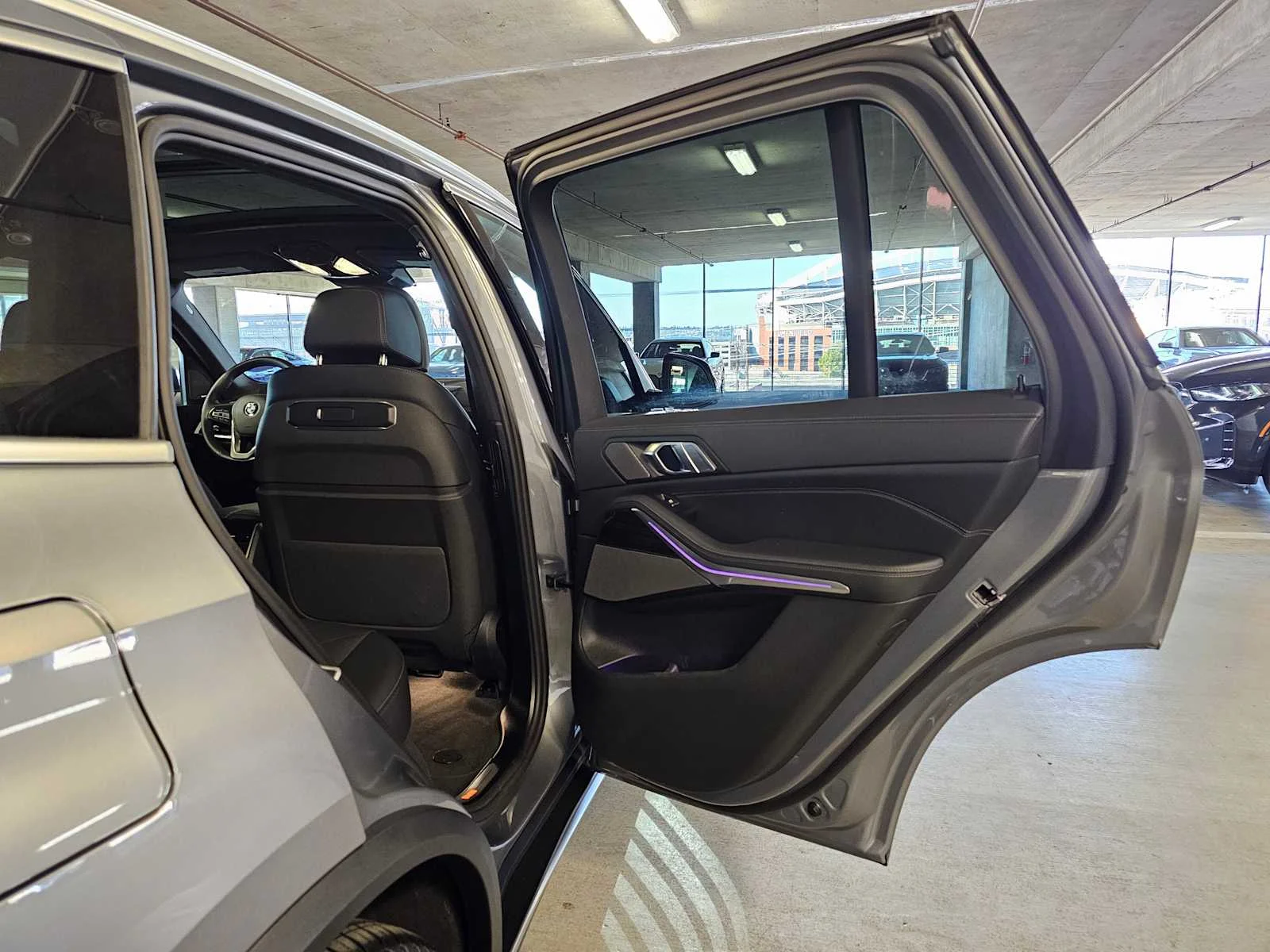 Certified Used 2026 Skyscraper Grey Metallic BMW xDrive40i image 27