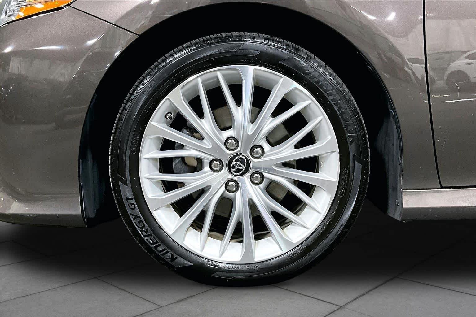 Certified Used 2018 Brown Stone Toyota XLE image 11