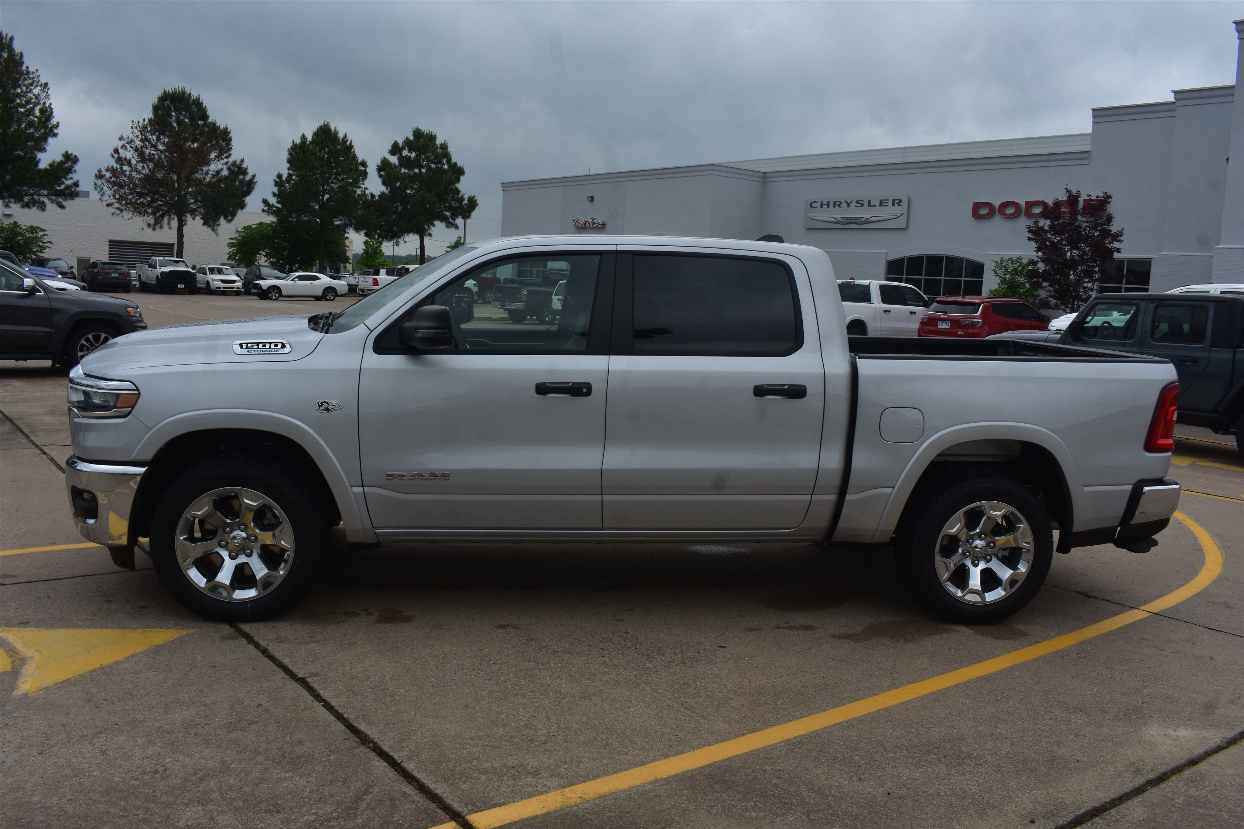 New 2026 Silver Zynith Exterior Paint RAM Big Horn image 10