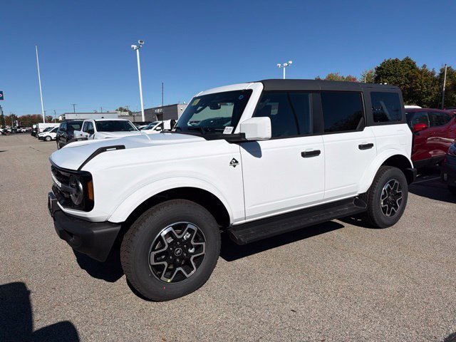 New 2026 White Ford Outer Banks image 3