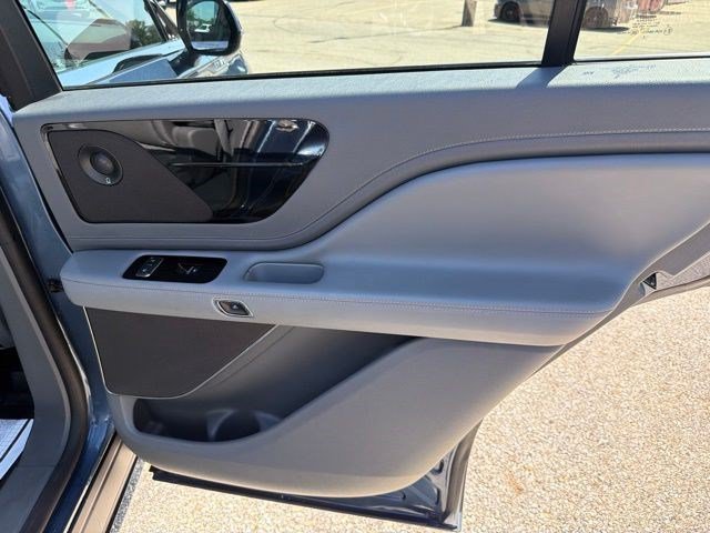 Used 2020 Diamond Lincoln Reserve image 18