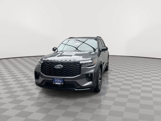 Used 2025 Carbonized Gray Metallic Ford ST-Line image 38