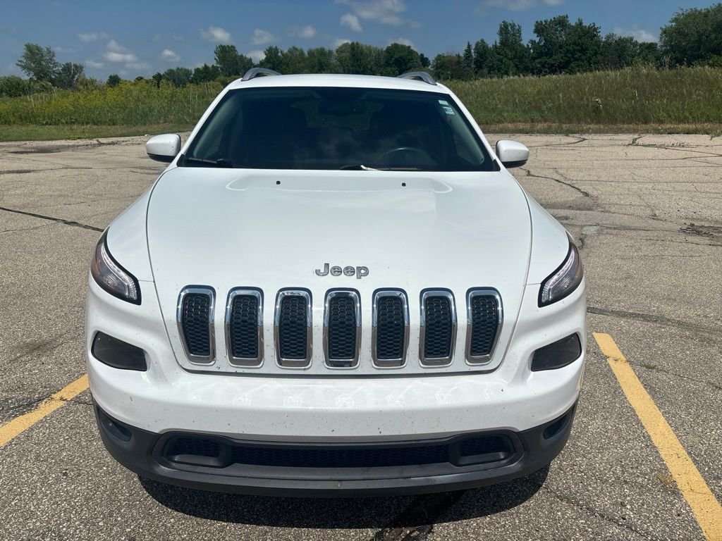 Used 2017 Jeep Cherokee Latitude with VIN 1C4PJLCS8HW577863 for sale in Rochester, Minnesota