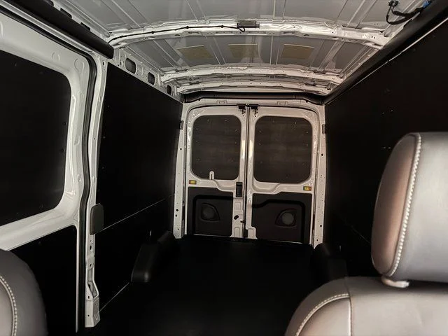 New 2026 Oxford White Ford Cargo Van image 22