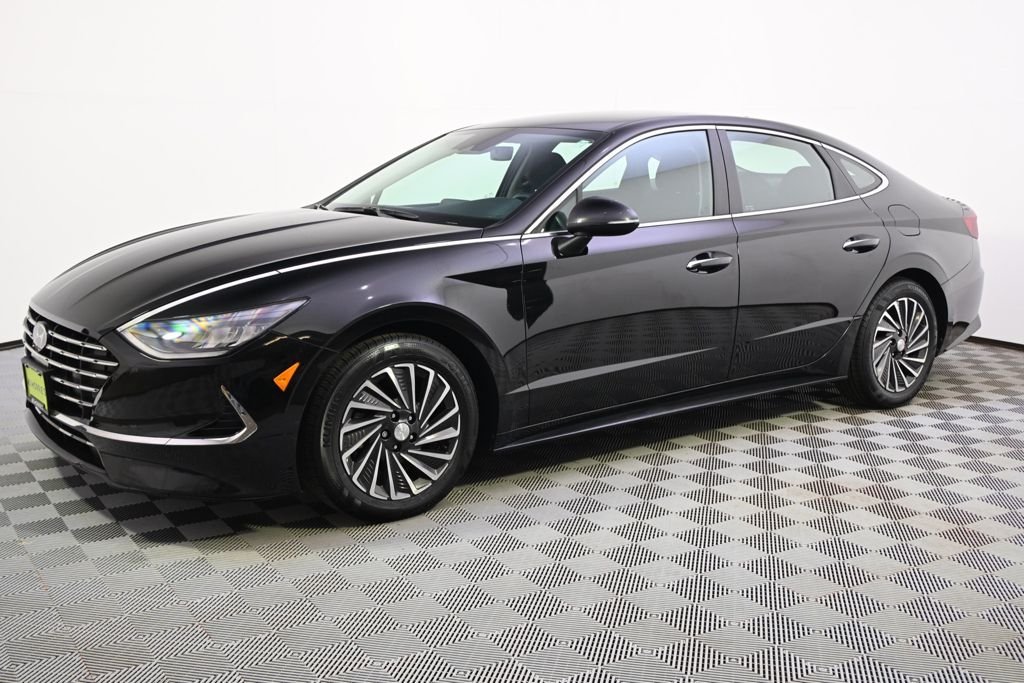 Used 2022 Hyundai Sonata Hybrid SEL with VIN KMHL34JJ3NA051685 for sale in St. Louis Park, Minnesota