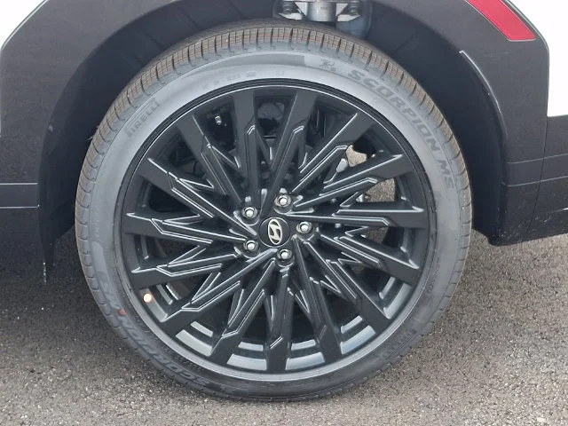 New 2027 White Hyundai Calligraphy image 18