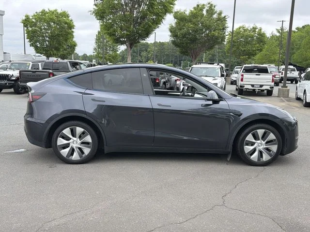 Used 2024  Tesla Long Range image 14