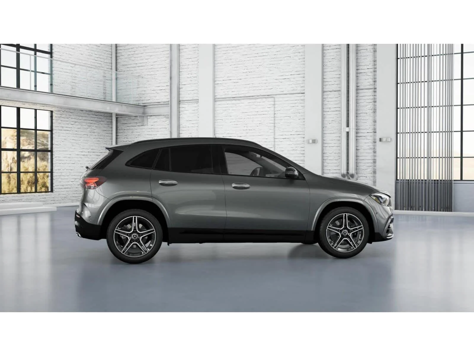 Used 2026 Mountain Grey Metallic Mercedes-Benz GLA 250 image 16