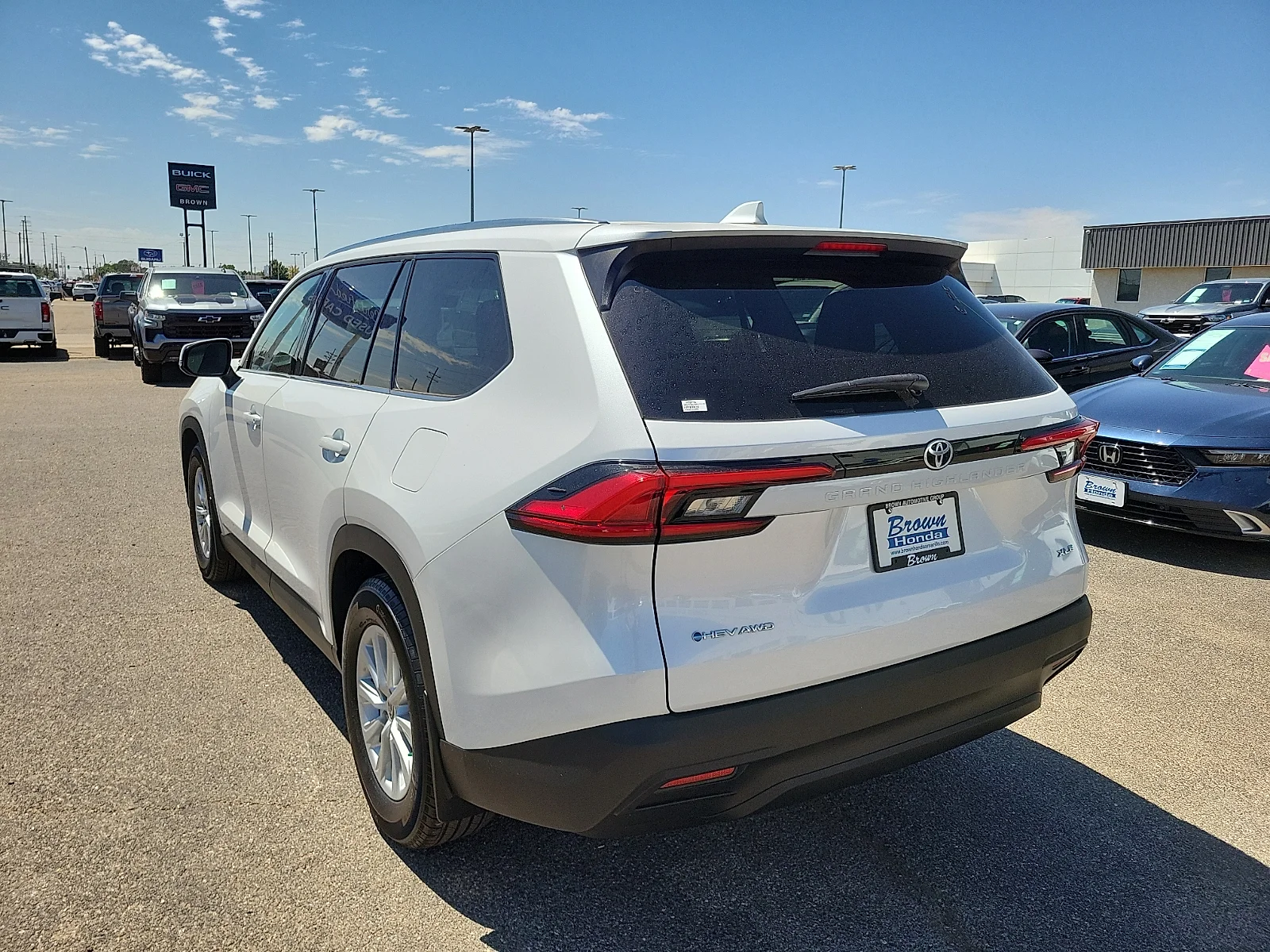 Certified Used 2024 Pearl Toyota Hybrid Limited image 8