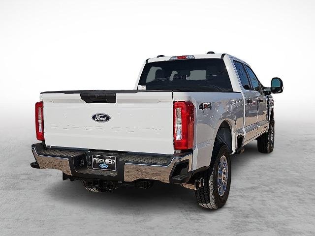 New 2027 Oxford White Ford F-250® XLT image 35