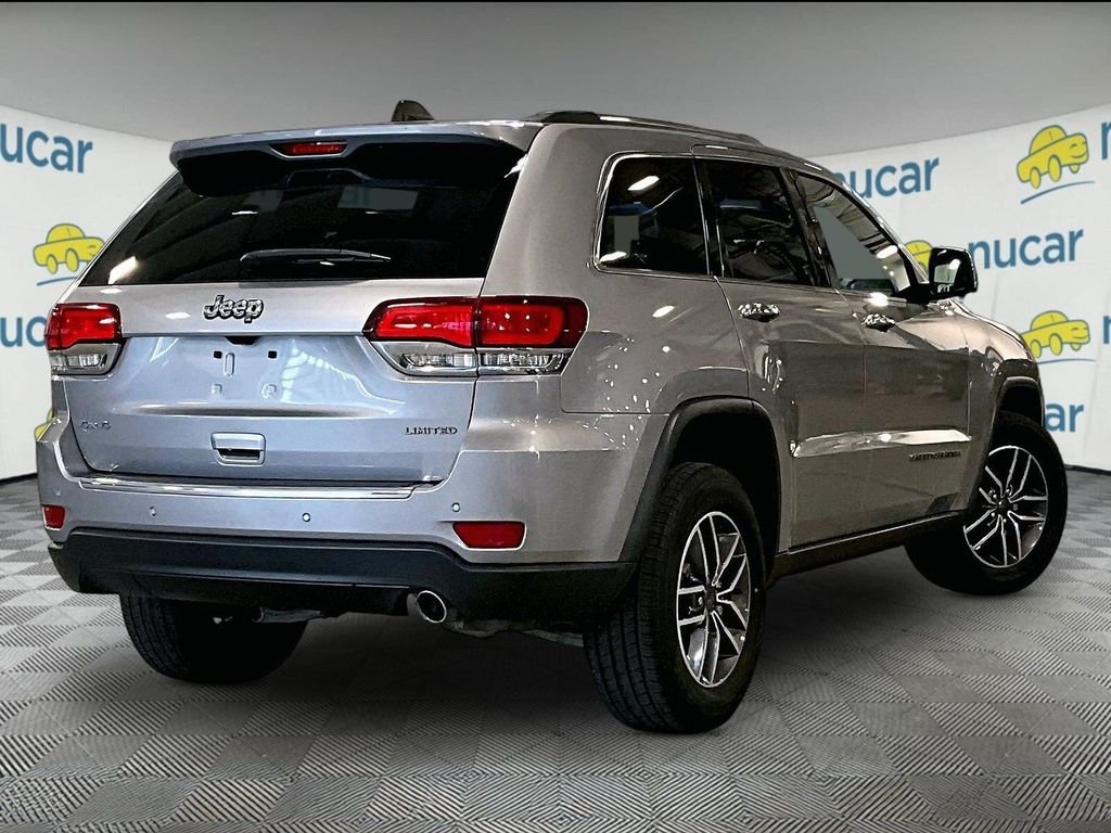 Used 2020 Silver Jeep Limited image 6