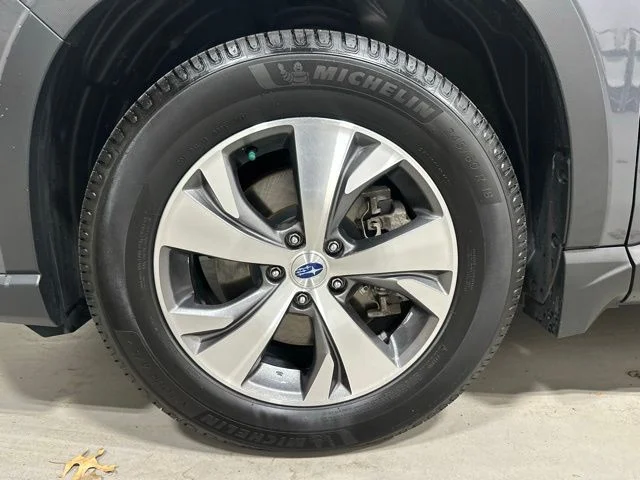 Used 2021 Gray Metallic Subaru Premium image 24