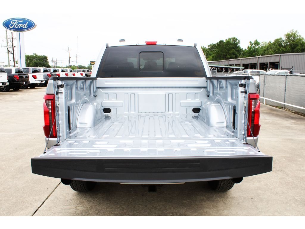 New 2026 Iconic Silver Metallic Ford XLT image 21