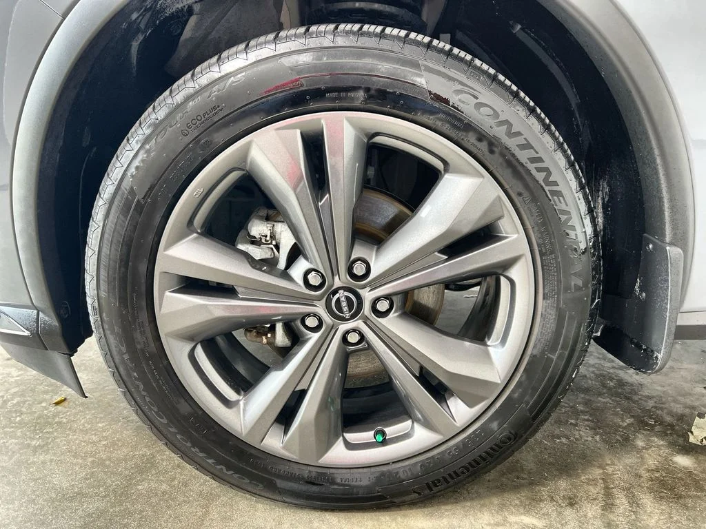Certified Used 2023 Gray Nissan Platinum image 19