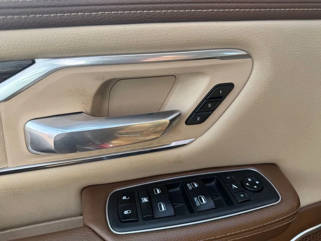 Used 2019 Red Ram Laramie image 28