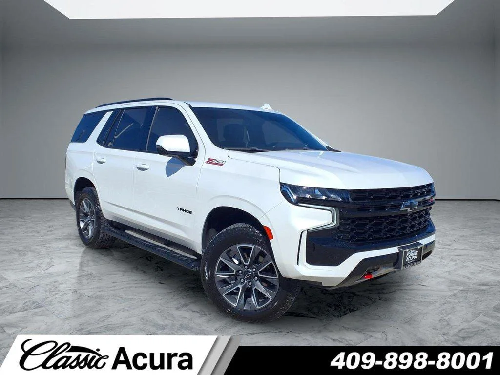 Used 2023 Iridescent Pearl Tricoat Chevrolet 4WD 4dr Z71 image 1