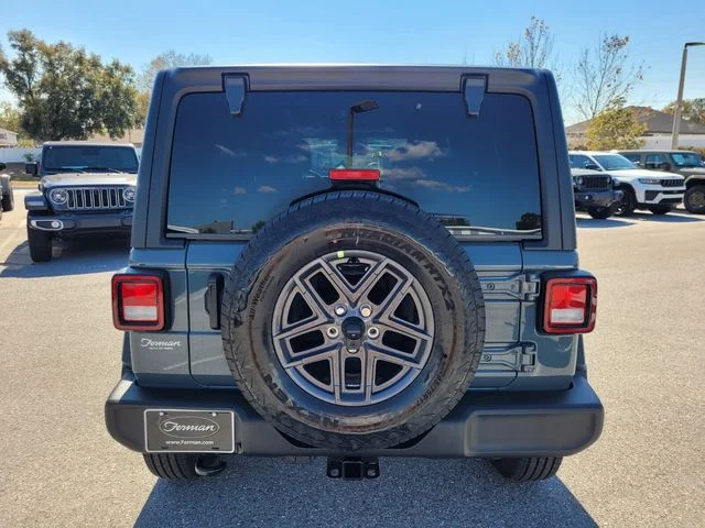 New 2026 Anvil Clear-Coat Exterior Paint Jeep Sport S image 12