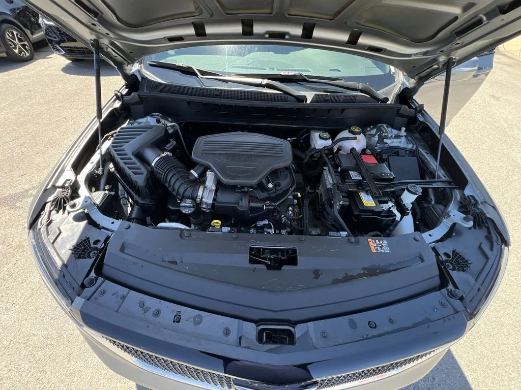 Used 2024 Silver Cadillac Sport image 27