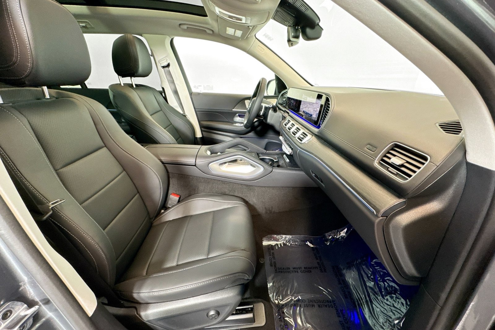 New 2026 Selenite Grey Metallic Mercedes-Benz GLS 450 image 27