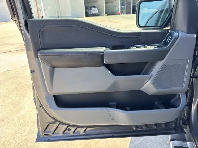 Used 2024 Gray Ford XLT image 41