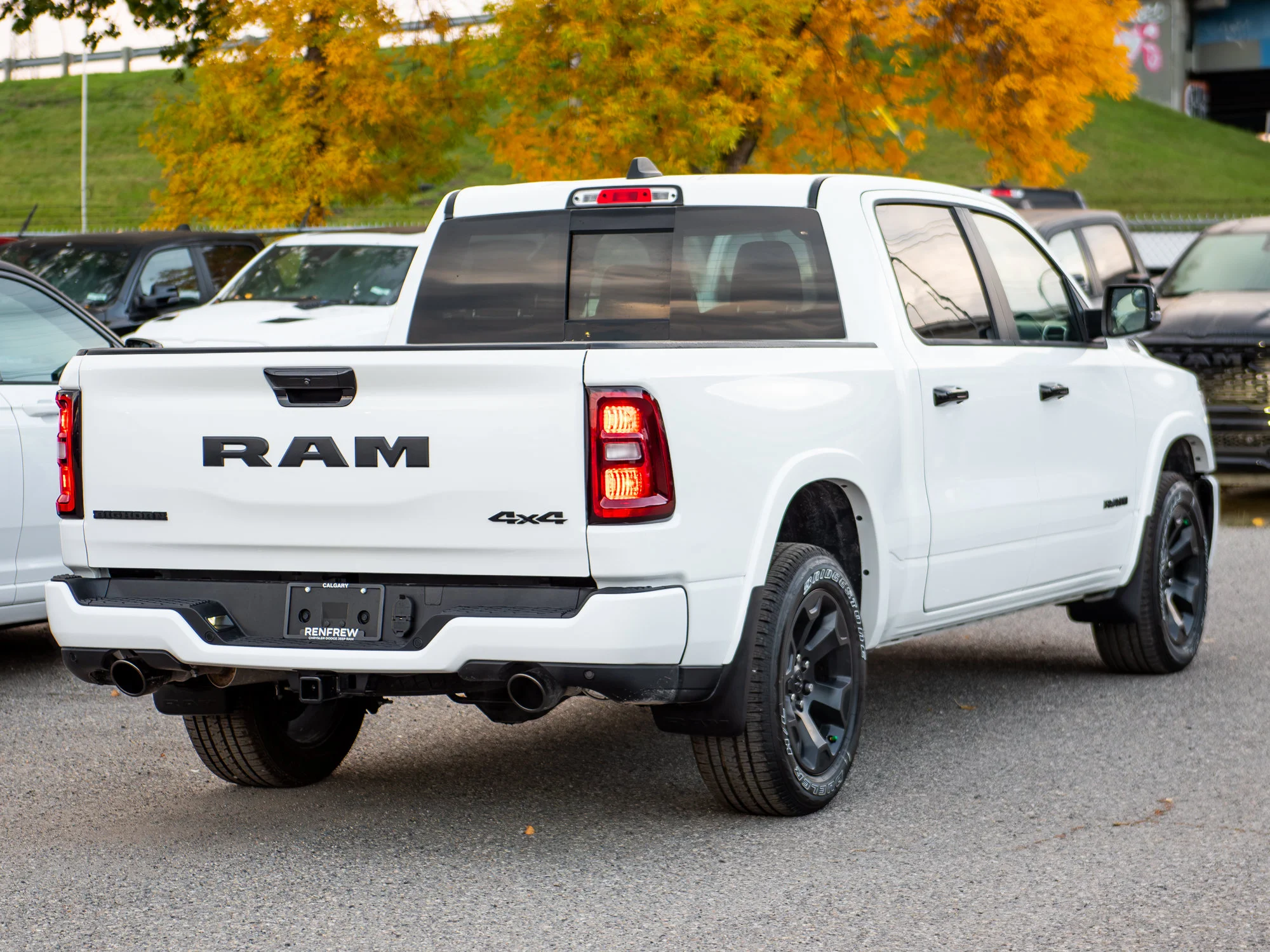 New 2026 White RAM Big Horn Night* Crew Cab 4x4, Heated Seats/Wheel, Alpine Audio, Level 2 Equip Group image 6