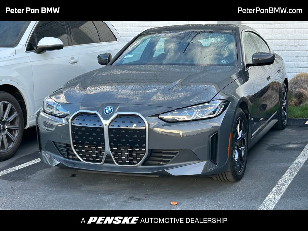 2023 BMW i4 eDrive40's photo