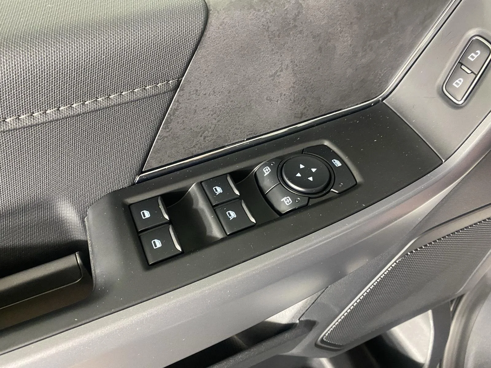 New 2026 Avalanche Ford XLT image 19
