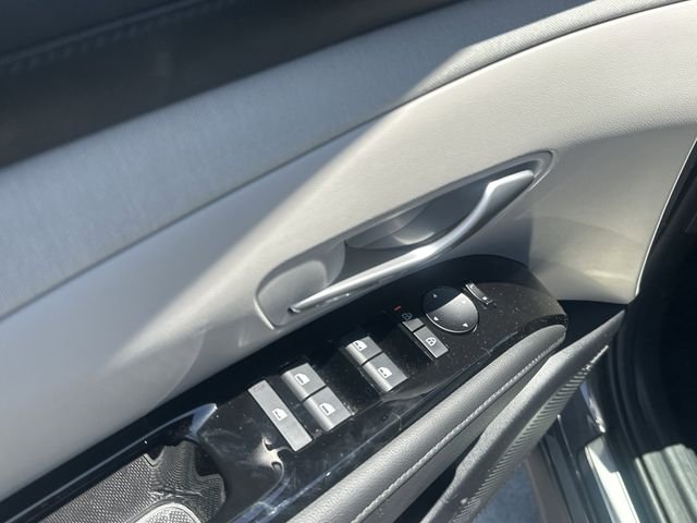 Used 2025 Gray Hyundai Limited image 18