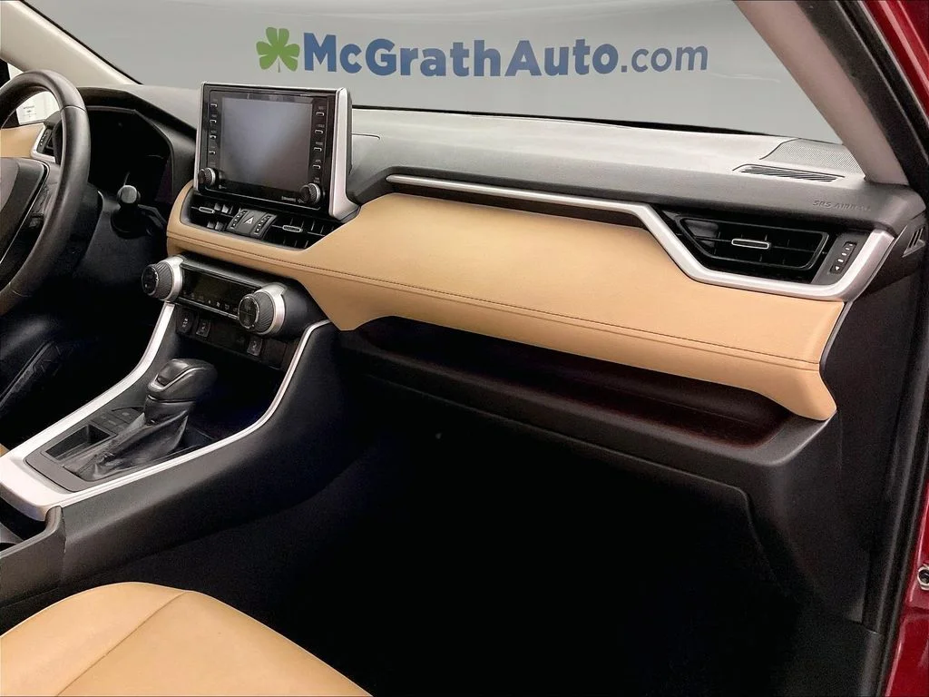 Used 2019 Red Toyota Limited image 21
