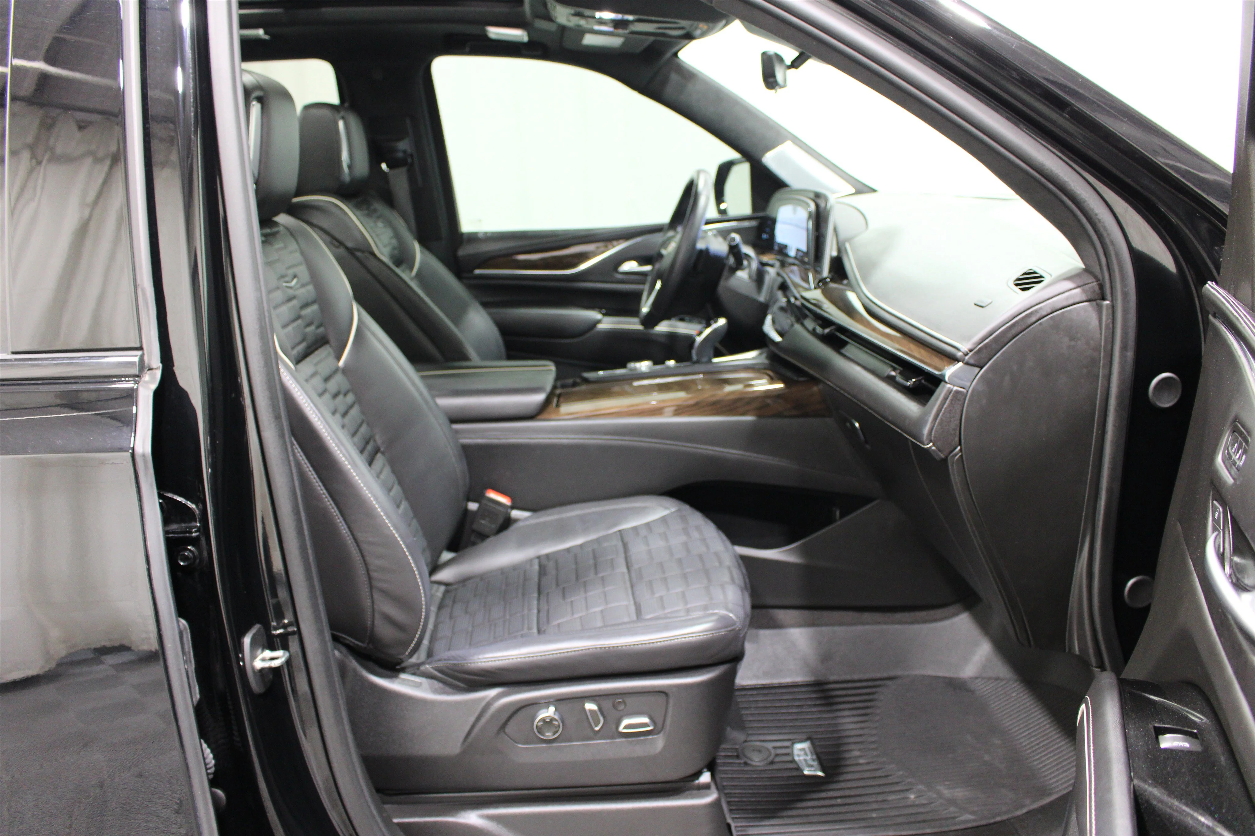2023 Cadillac Escalade Sport Platinum - Photo 30