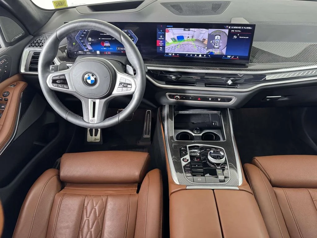 Used 2026 White BMW M60i image 5
