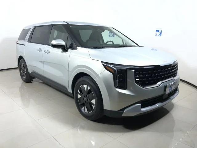 2026 Kia Sedona LXS HEV's photo