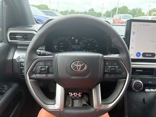 Certified Used 2025 BLUE CRUSH METALLIC Toyota  image 123