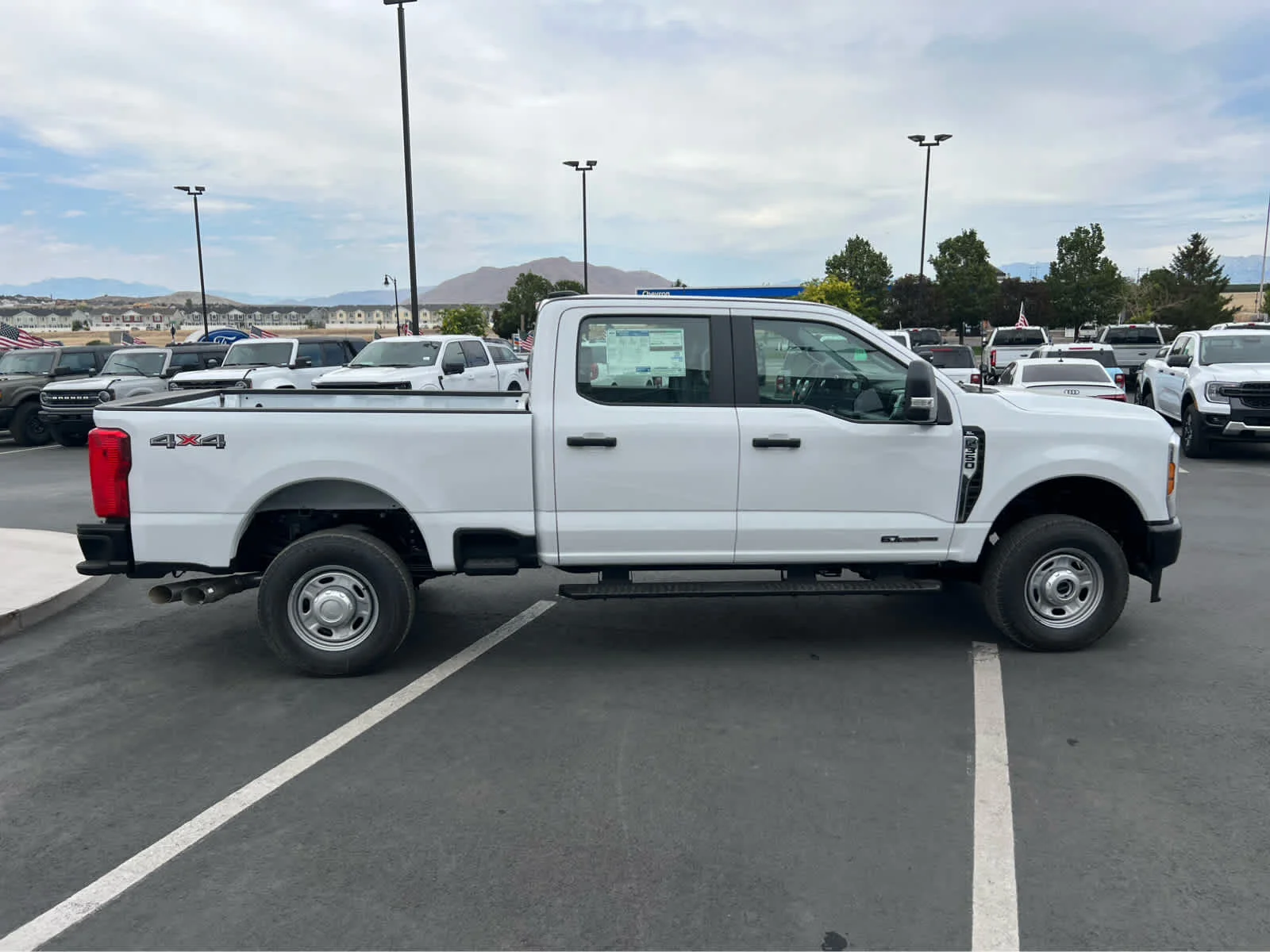 New 2026 Oxford White Ford F-350® XL image 6
