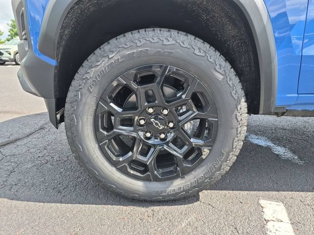 New 2026 Reef Blue Metallic Chevrolet Trail Boss image 35