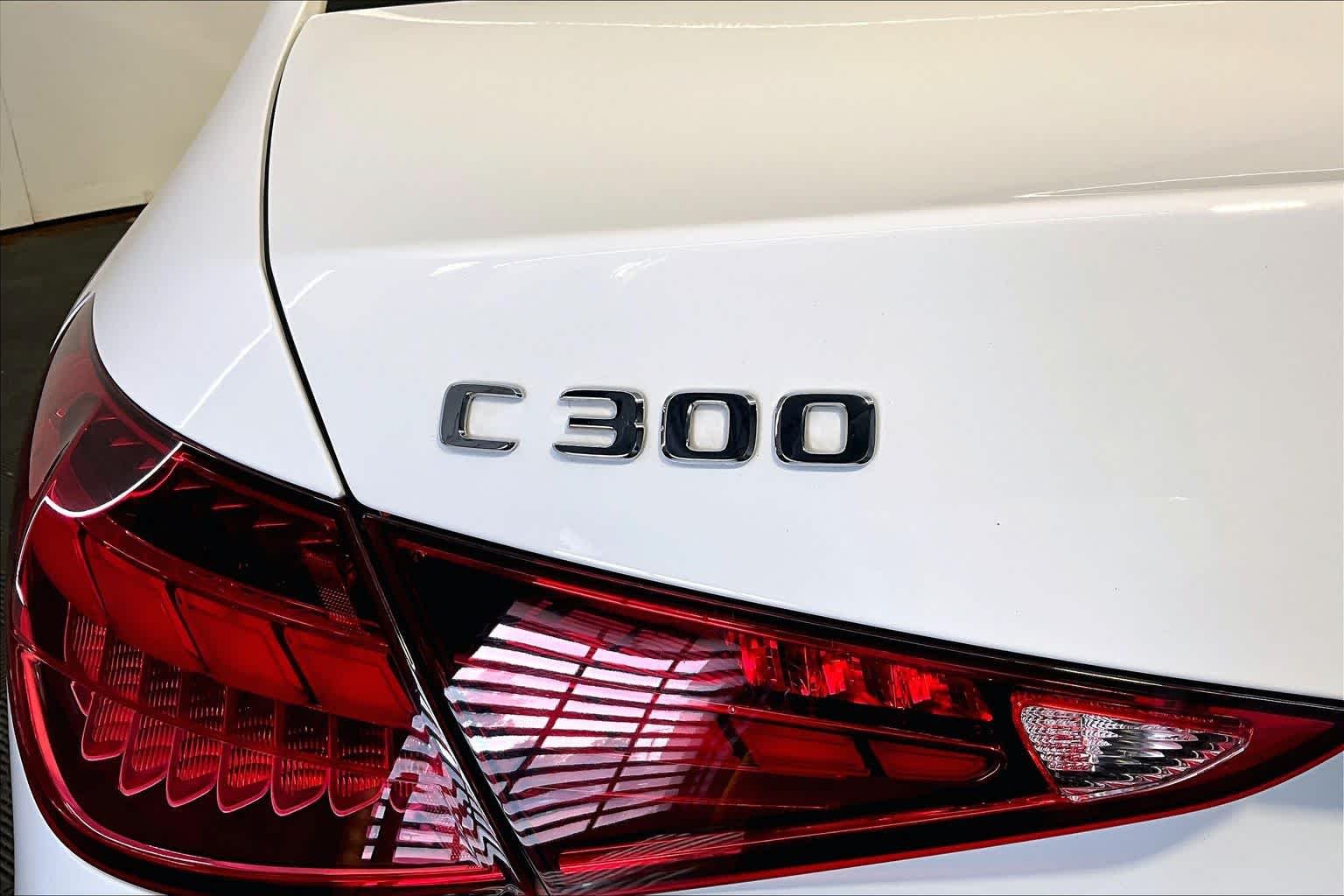 Used 2023 Polar White Mercedes-Benz C 300 image 33