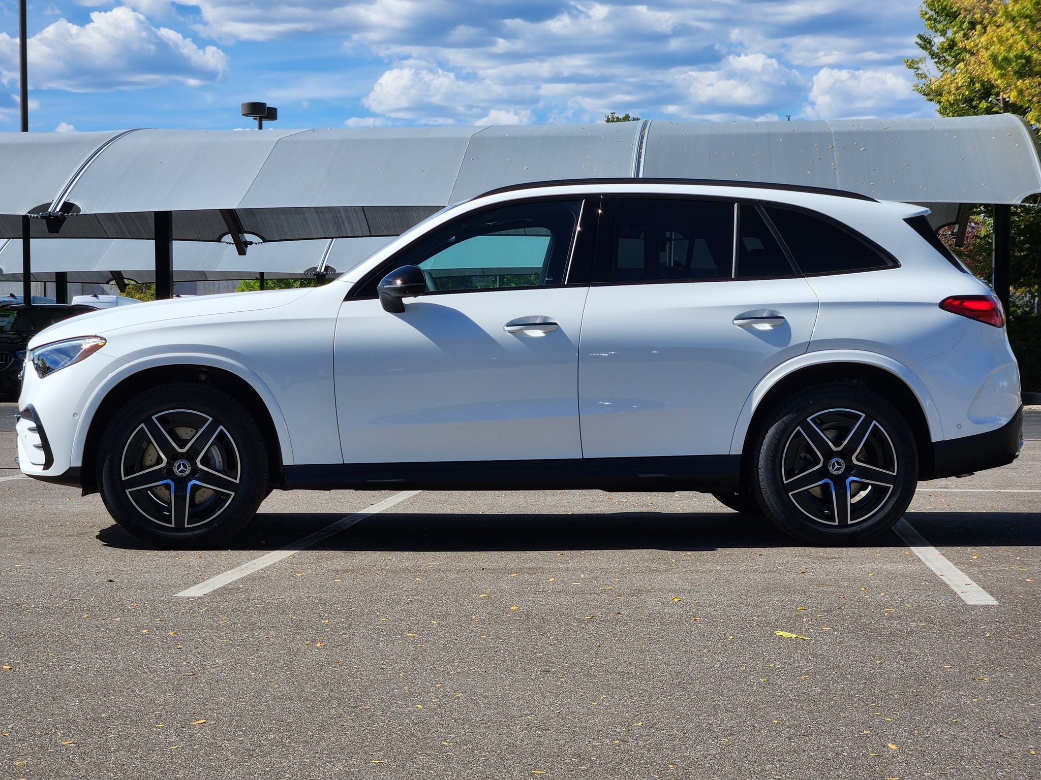 New 2027 Polar White Mercedes-Benz GLC 300 4MATIC® image 5
