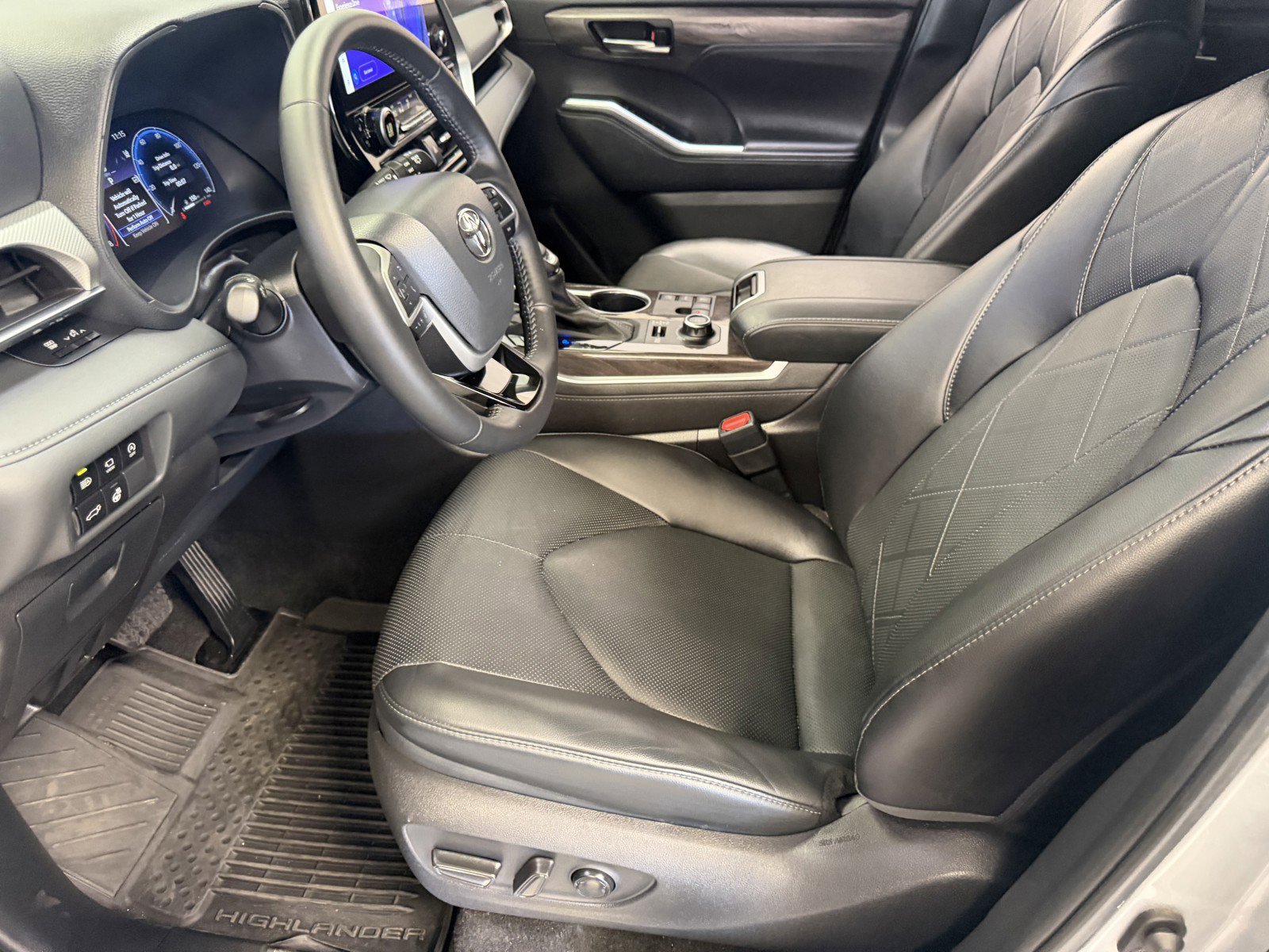 Certified Used 2024 Celestial Silver Metallic Toyota Platinum image 21
