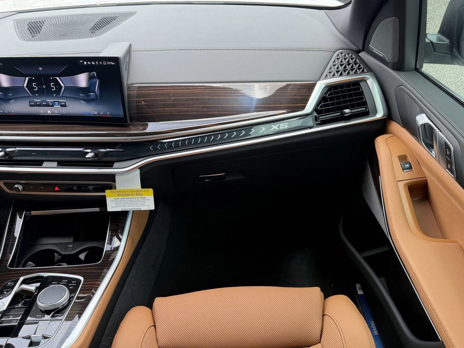 New 2026 Alpine White BMW xDrive50e image 15