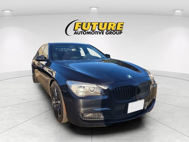 Used 2014 Black BMW 750Li image 1