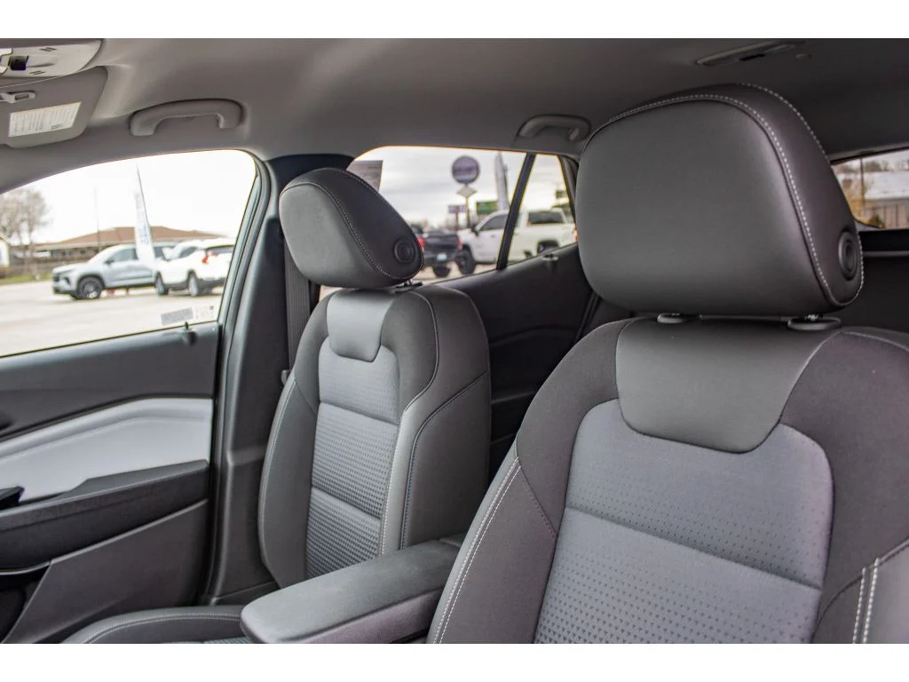 2026 Chevrolet Trax LT - Photo 14